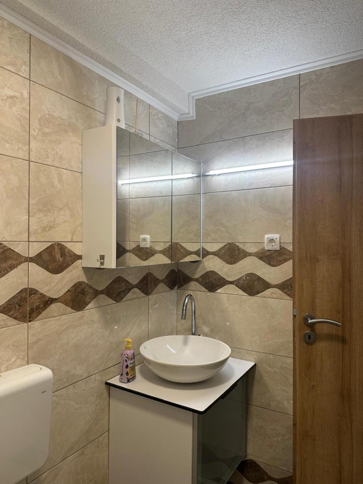 Elda Apartments Visoko Buitenkant foto
