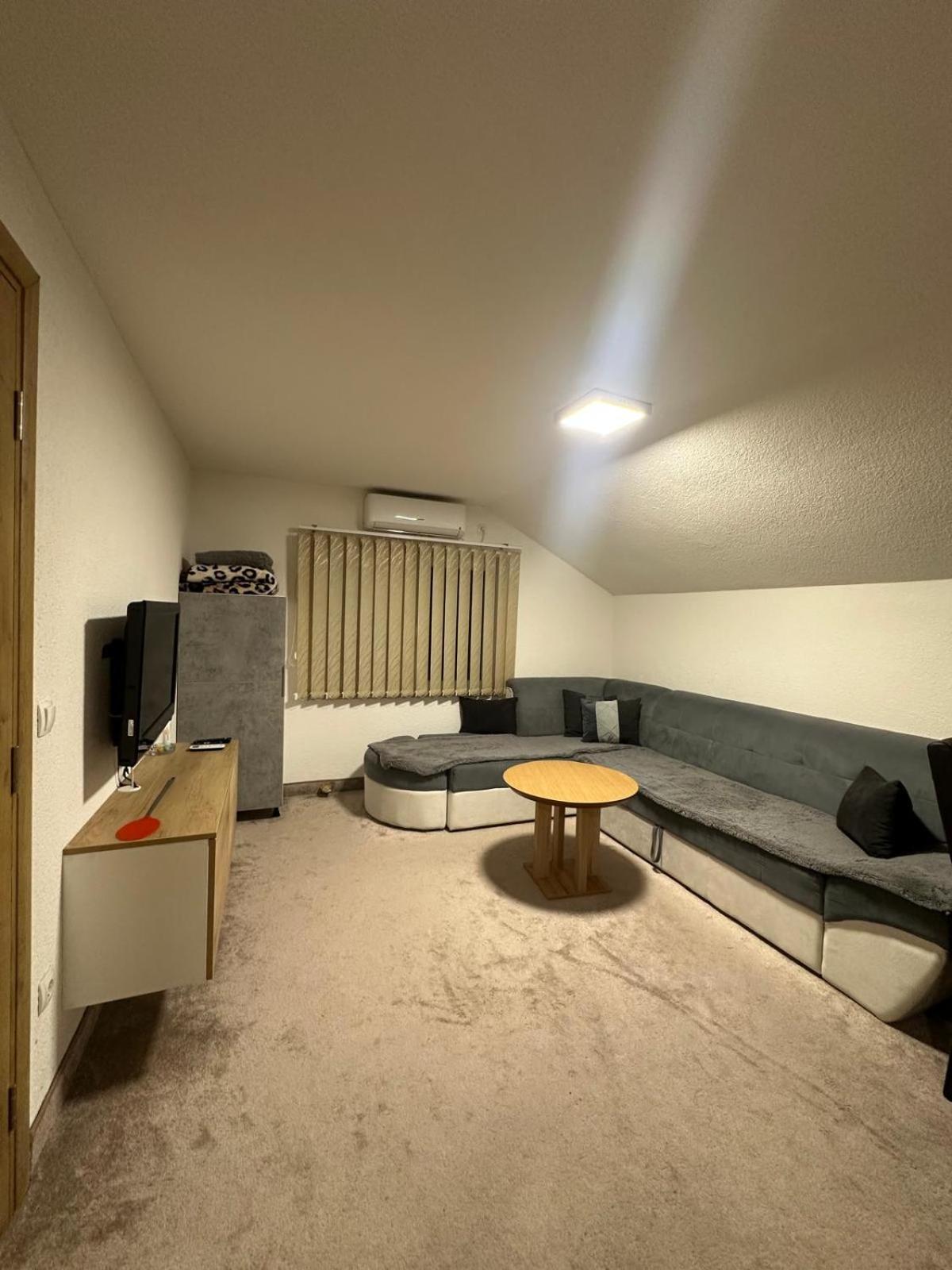 Elda Apartments Visoko Buitenkant foto